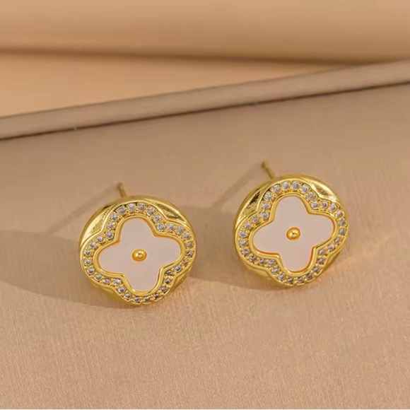 18K Gold-Plated Earrings Women Zircon Simple Crystal - Picture 1 of 5